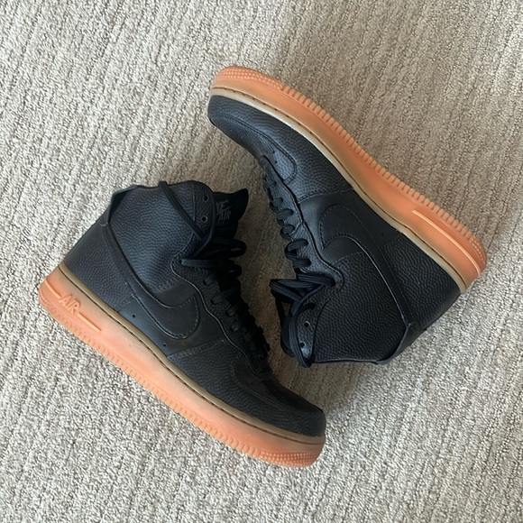 Nike air high tops, size 6.5 - Picture 3 of 7